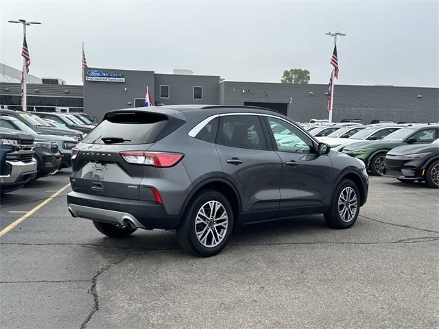 2022 ford escape sel