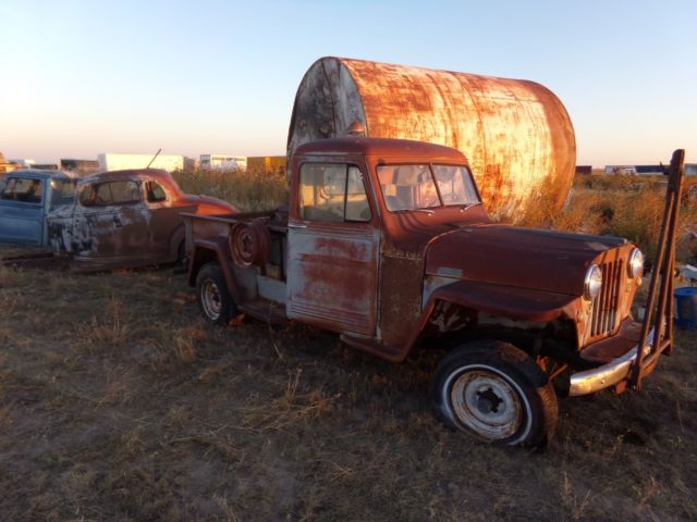 48 or 49 willys pickup nice body no motor parts only no title