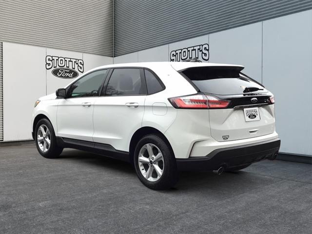 2019 ford edge se