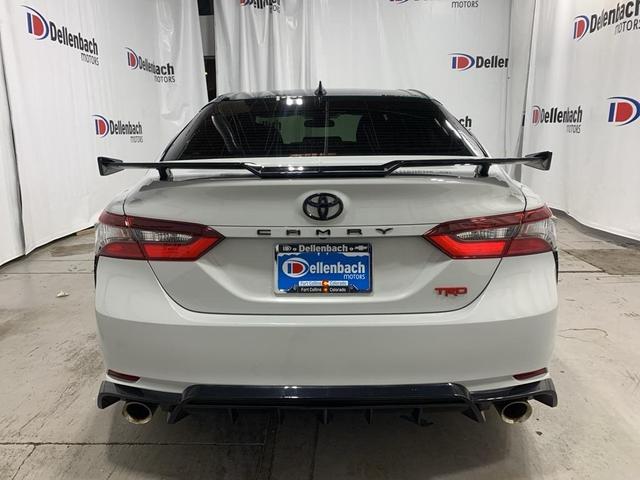 2021 toyota camry trd v6