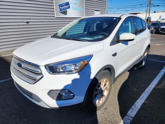 2019 ford escape se