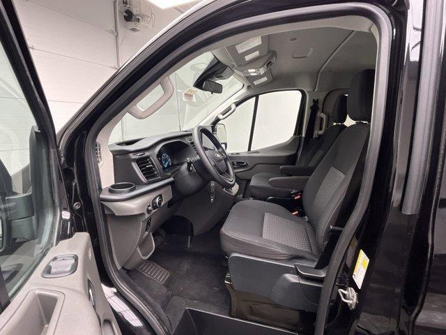 2022 ford transit-350 xlt