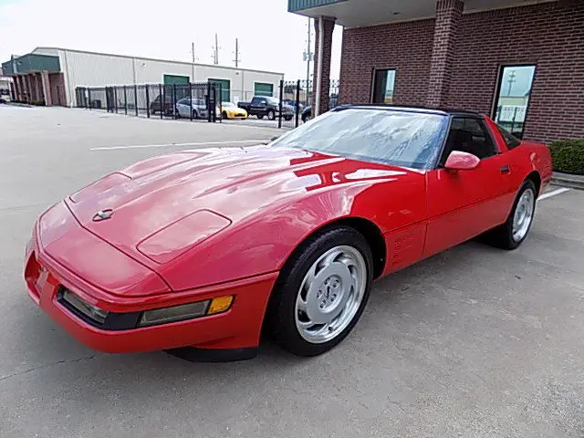 1991 corvette with only 64k miles, $99 shipping in continental u.s