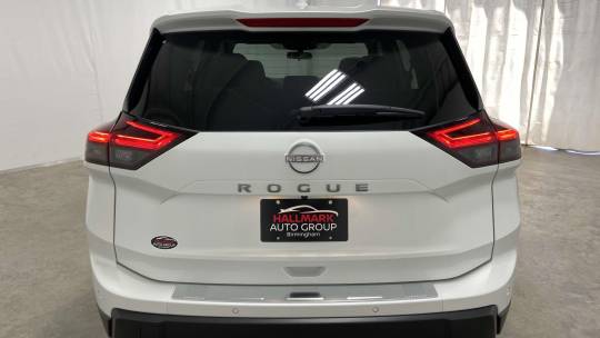 new 2025 nissan rogue sv fwd