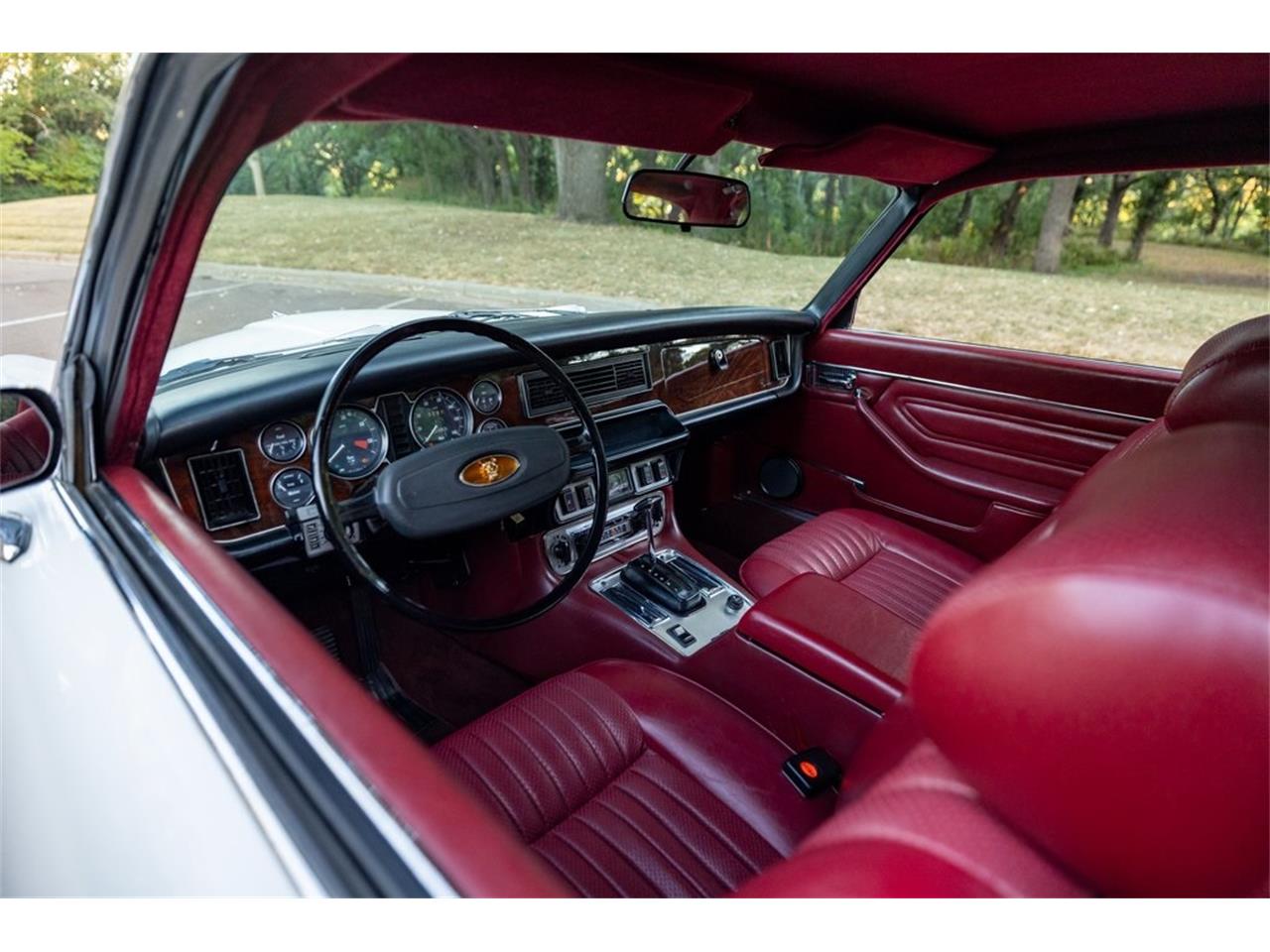1976 jaguar xj6c