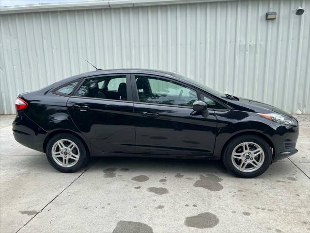 2017 ford fiesta se