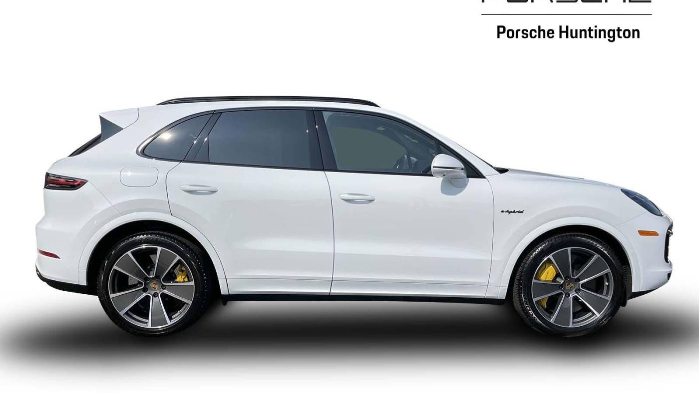 2020 porsche cayenne turbo s e-hybrid
