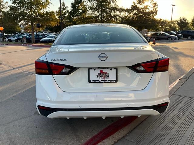 2023 nissan altima s fwd
