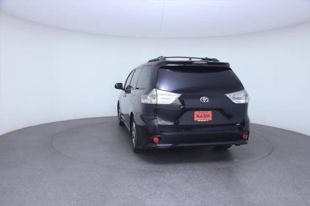 2019 toyota sienna se