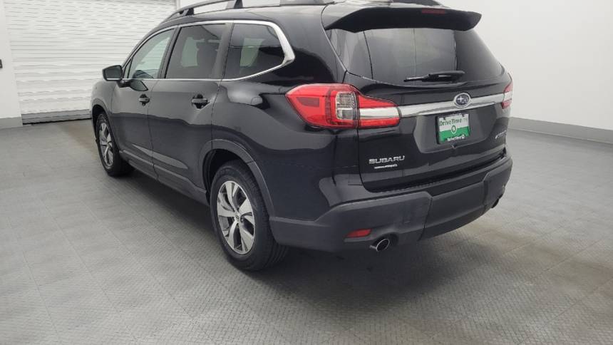 2020 subaru ascent premium 8-passenger