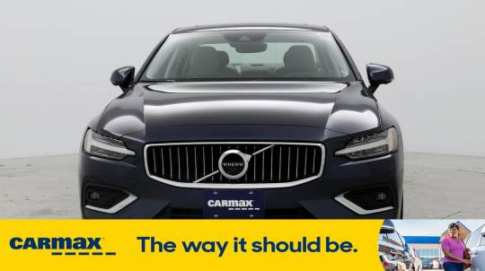 2022 Volvo S60