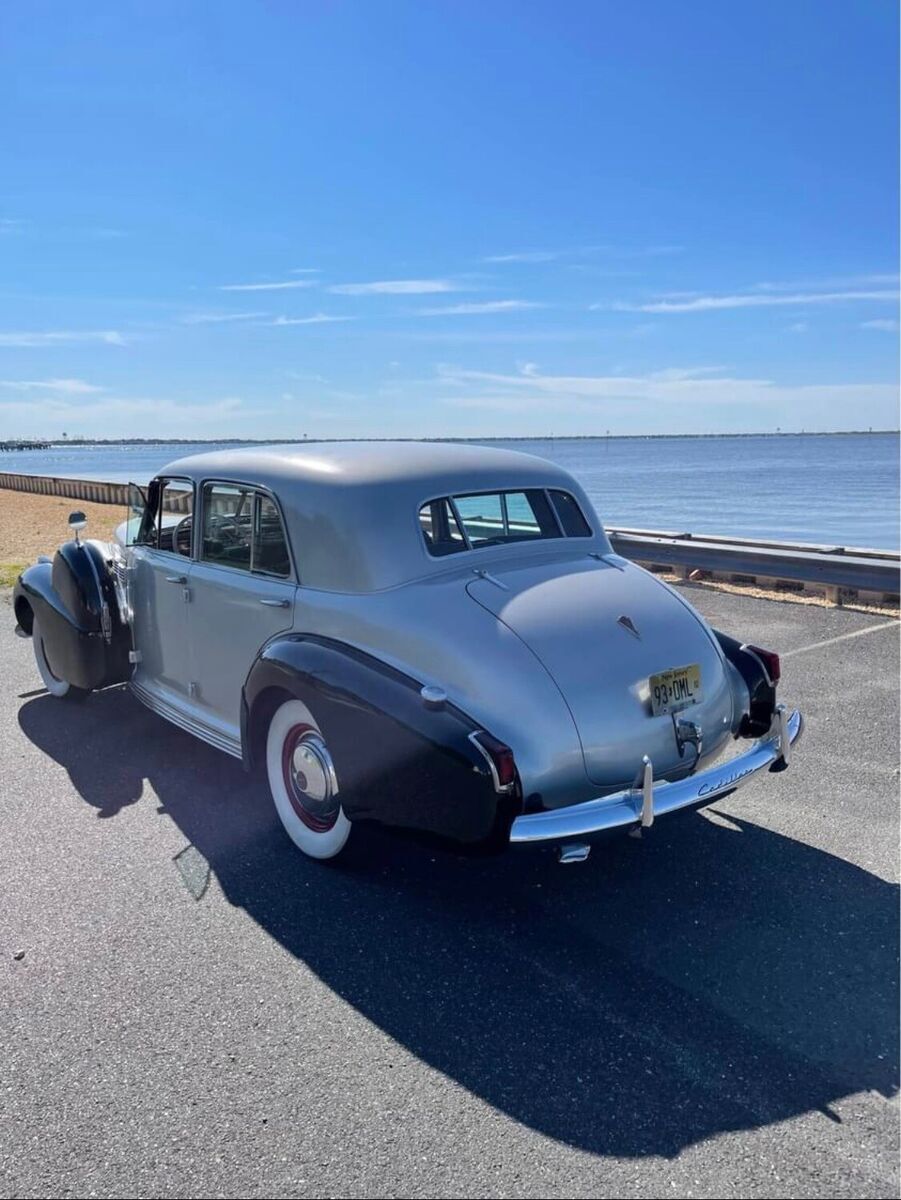 1940 cadillac 62 sedan sedan grey rwd manual