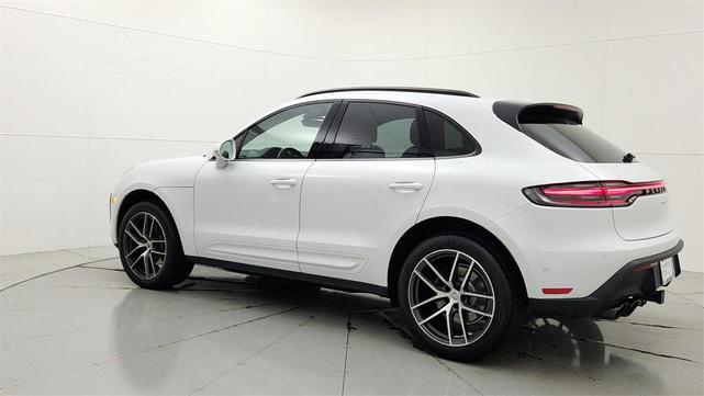 2024 porsche macan