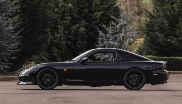 beautiful japanese 1992 mazda rx-7 rhd