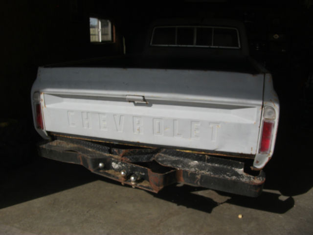 1970 chevrolet c-20 pick-up, v-8,standard shift in floor