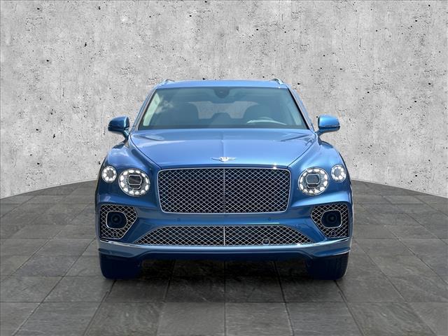 2023 bentley bentayga azure