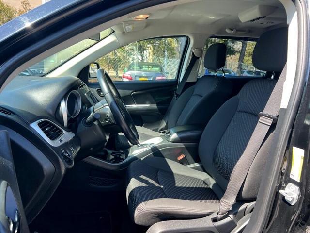 2018 dodge journey sxt