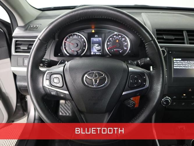 used 2017 toyota camry le cleveland, oh 44129 for sale in cleveland, ohio