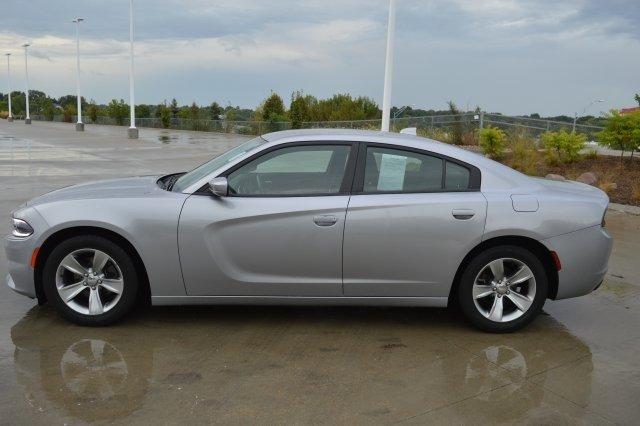 used 2017 dodge charger sxt bellevue, ne 68147 for sale in bellevue, nebraska