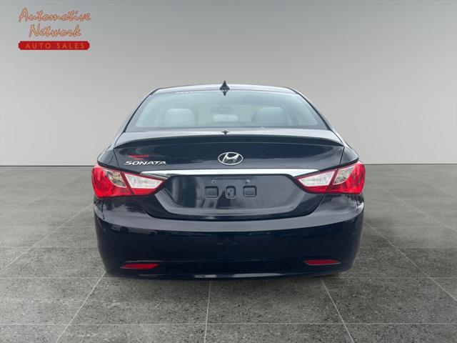 2013 hyundai sonata gls