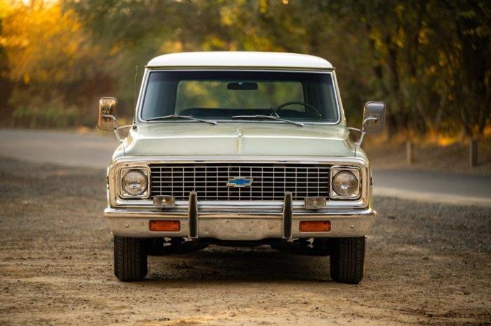 1972 chevrolet c10 suburban for sale in aurora, colorado