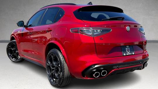 2024 Alfa Romeo Stelvio