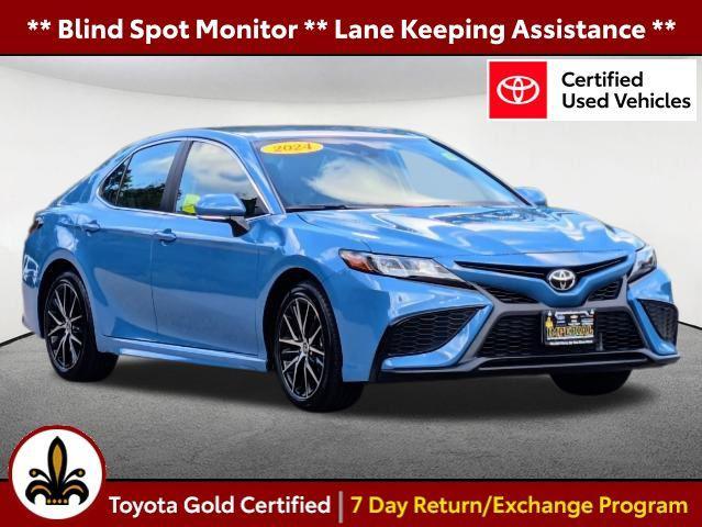 2024 toyota camry se