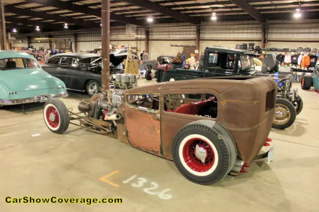 real vintage, blown flathead, top load 3sp, banjo rear