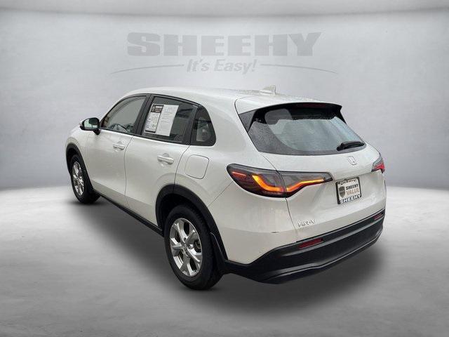 2024 honda hr-v lx