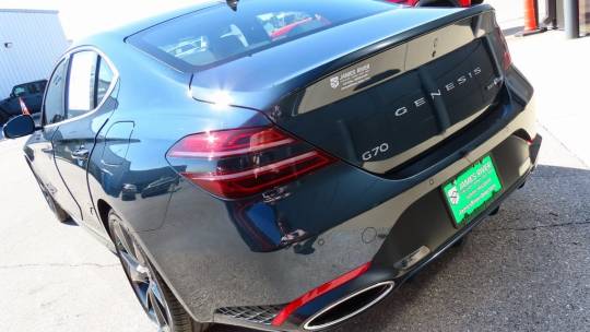 2022 Genesis G70