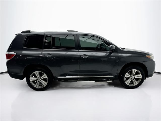 2013 toyota highlander limited
