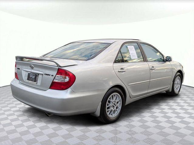2002 toyota camry se