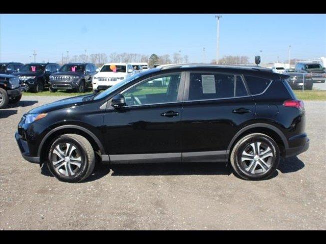 2017 toyota rav4 awd le for sale in milford, delaware