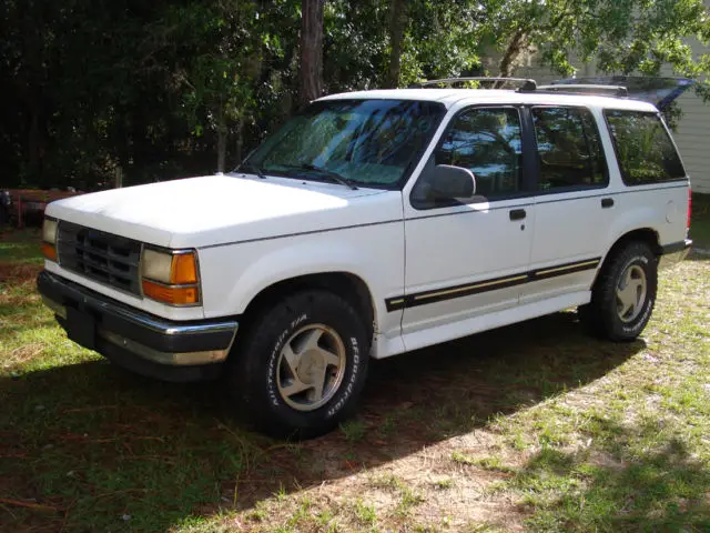 1993 ford explorer xlt, low miles