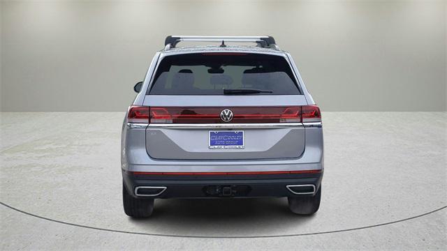 2024 volkswagen atlas 2.0t se w/technology