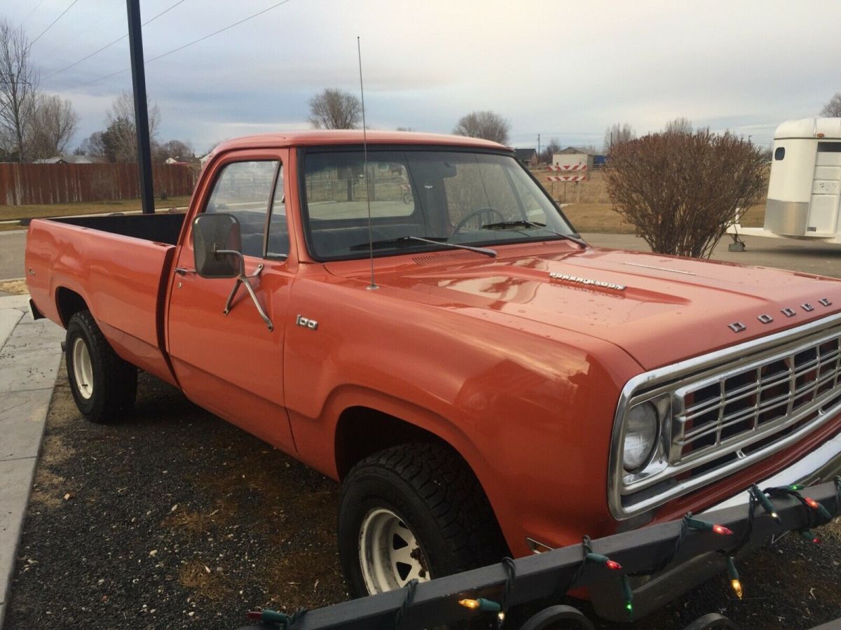 1976 dodge w100 pickup, good cond., full-time 4x4, 360 c.i., manual choke
