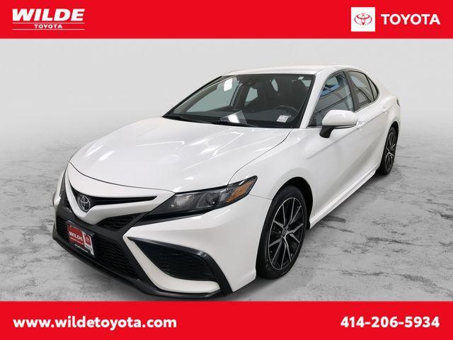 2024 toyota camry se