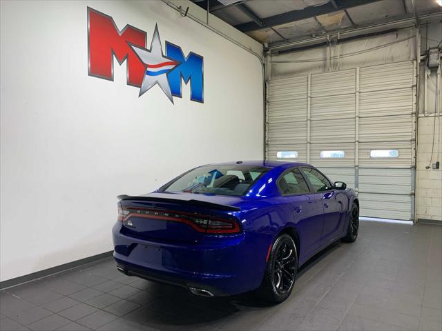 2018 dodge charger sxt