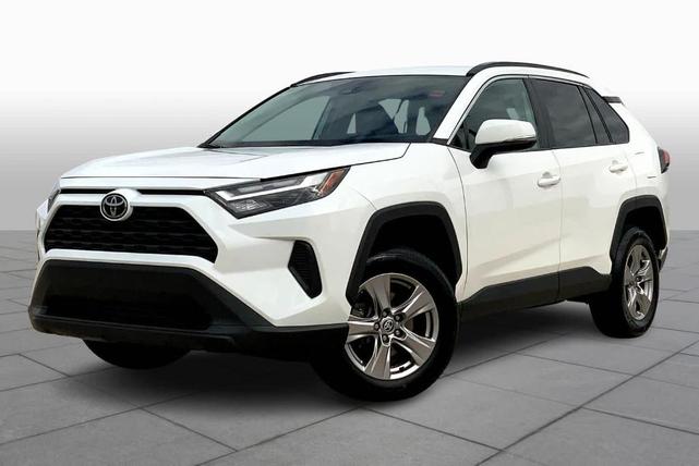 2022 toyota rav4 xle