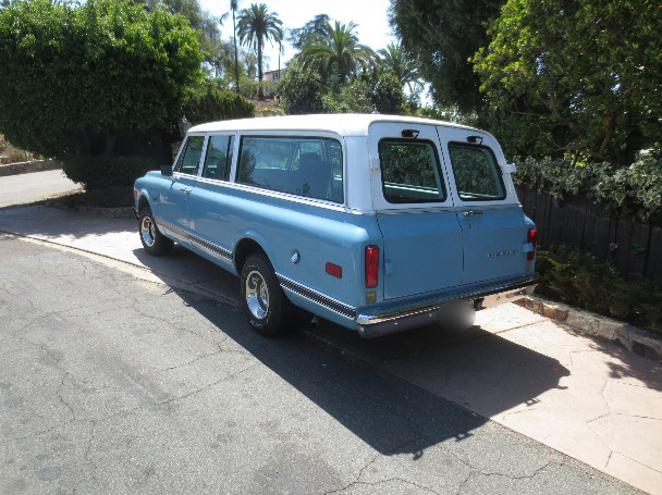 1971 chevrolet suburban 2wd