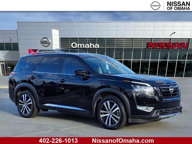 2023 nissan pathfinder platinum 4wd