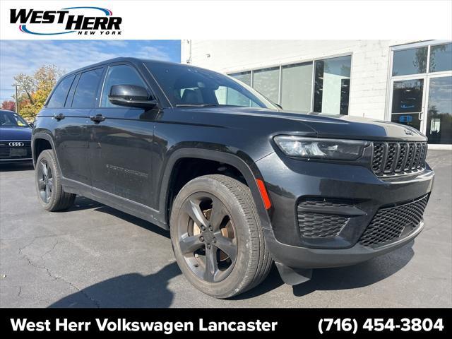2022 jeep grand cherokee altitude