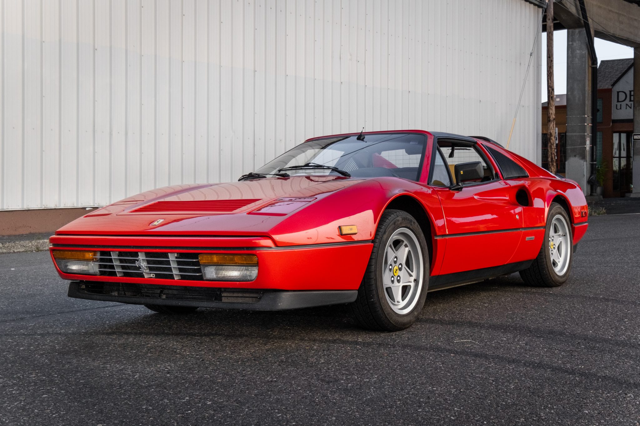 1988 ferrari 328 gts