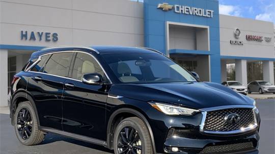 2022 infiniti qx50 essential
