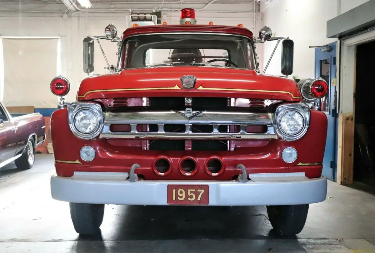 f800 big job fire engine great eastern chassis truck pumper 332 v8 5 spd manual