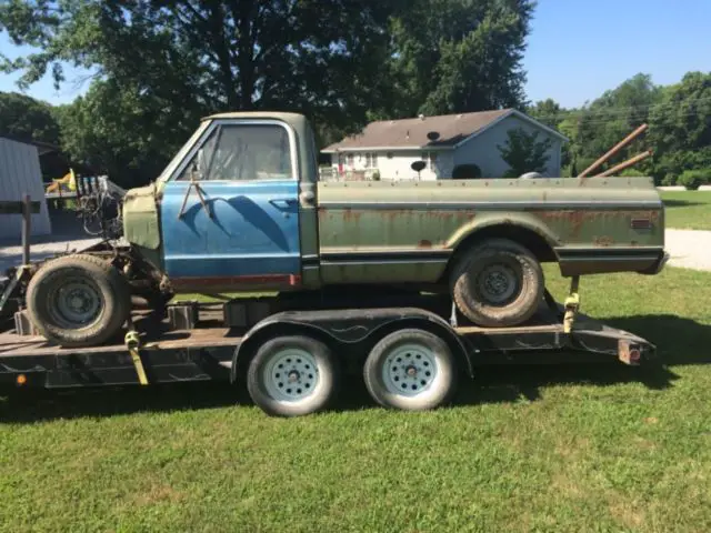 two trucks for one price 1972 & 1971 chevy's project truck & parts truck