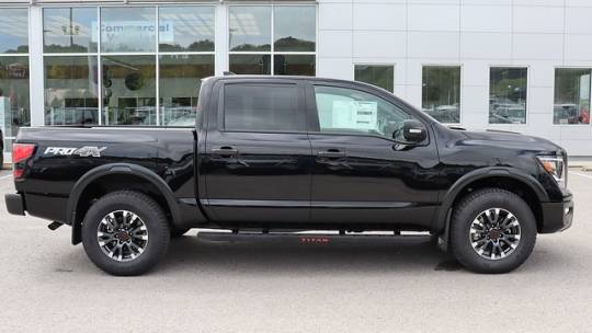 2024 Nissan Titan pro–x