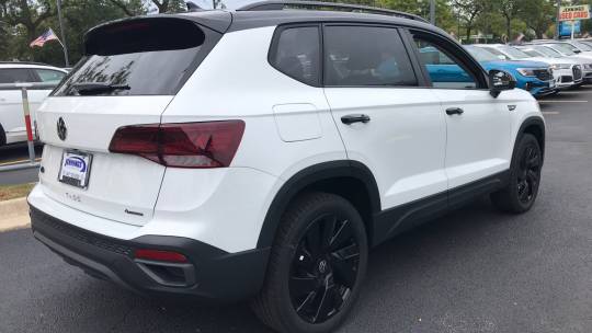 2024 Volkswagen Taos