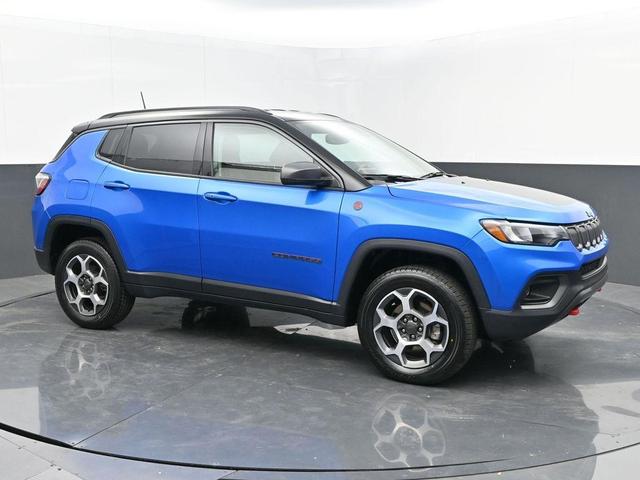 2022 jeep compass trailhawk