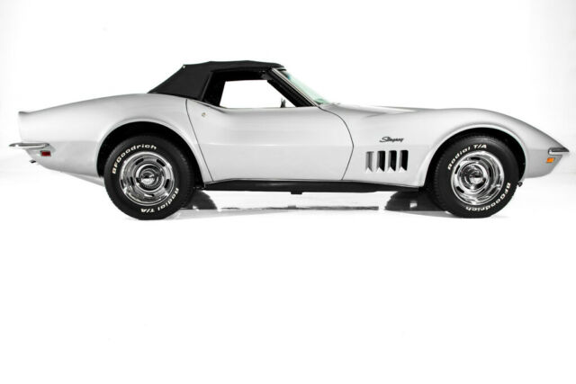 1969 chevrolet corvette stingray silver/black tri-power 427/400hp convertible